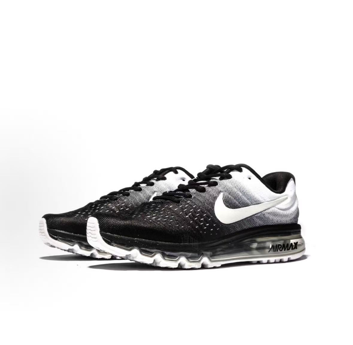 Nike Air Max Black & White Sneakers | 849559-010