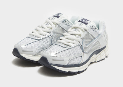 Nike Zoom Vomero 5 White & Silver Sneakers