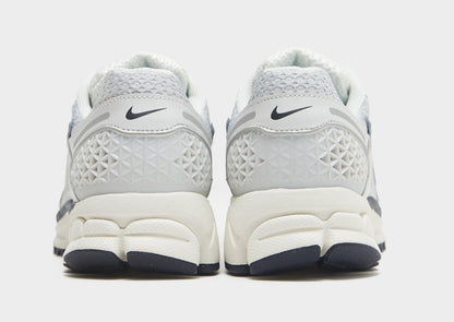 Nike Zoom Vomero 5 White & Silver Sneakers