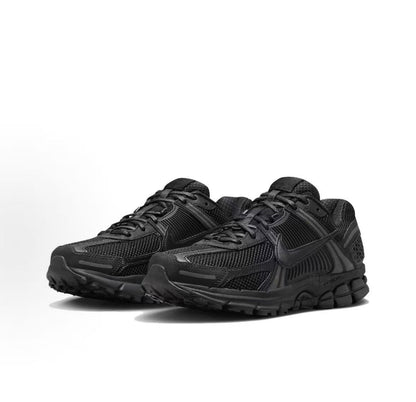 Nike Black Mesh Low-Top Sneakers | BV1358-003