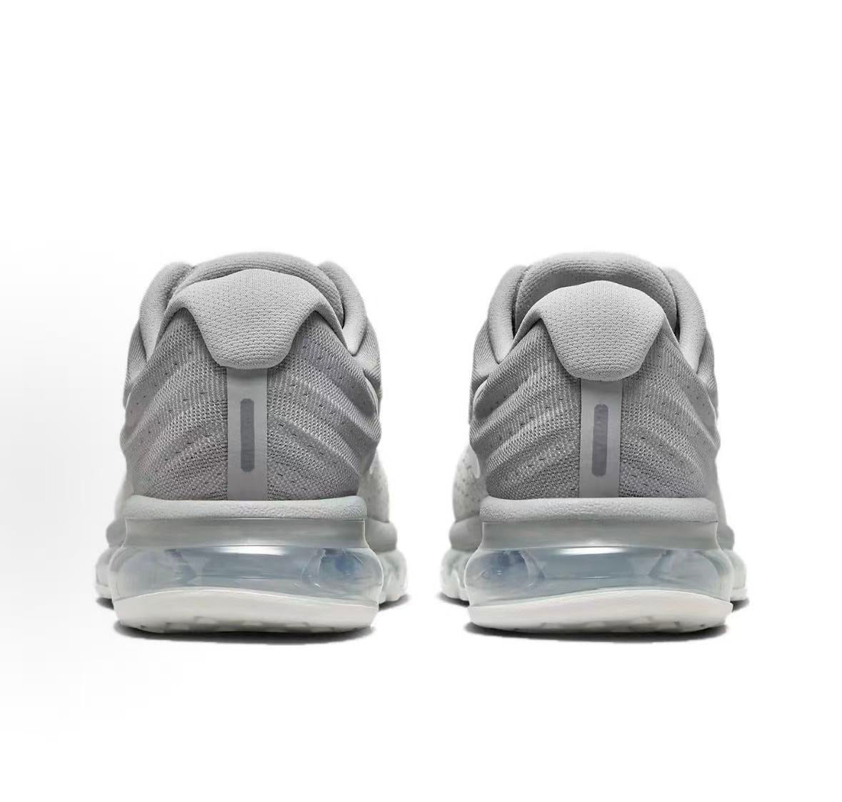 Nike Air Max Grey & White Sneakers | 849559-005