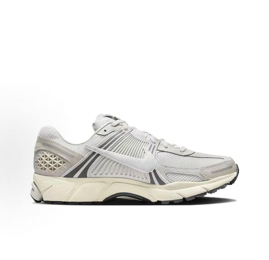 Nike Grey & Cream Golf Shoes | HF0731-007