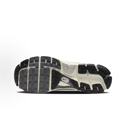 Nike Grey & Cream Golf Shoes | HF0731-007