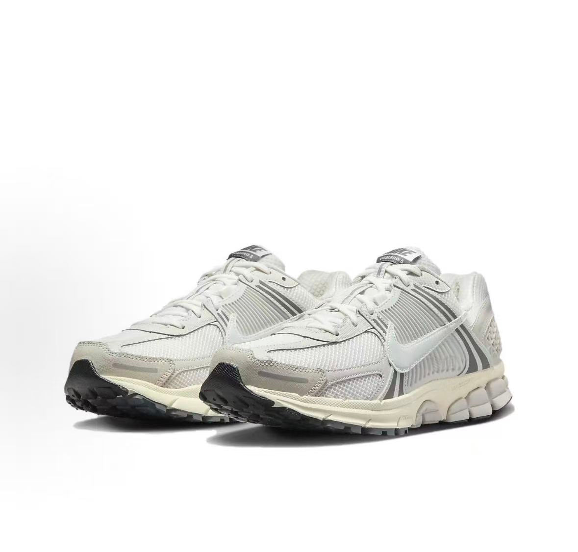 Nike Grey & Cream Golf Shoes | HF0731-007