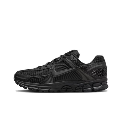 Nike Black Mesh Low-Top Sneakers | BV1358-003
